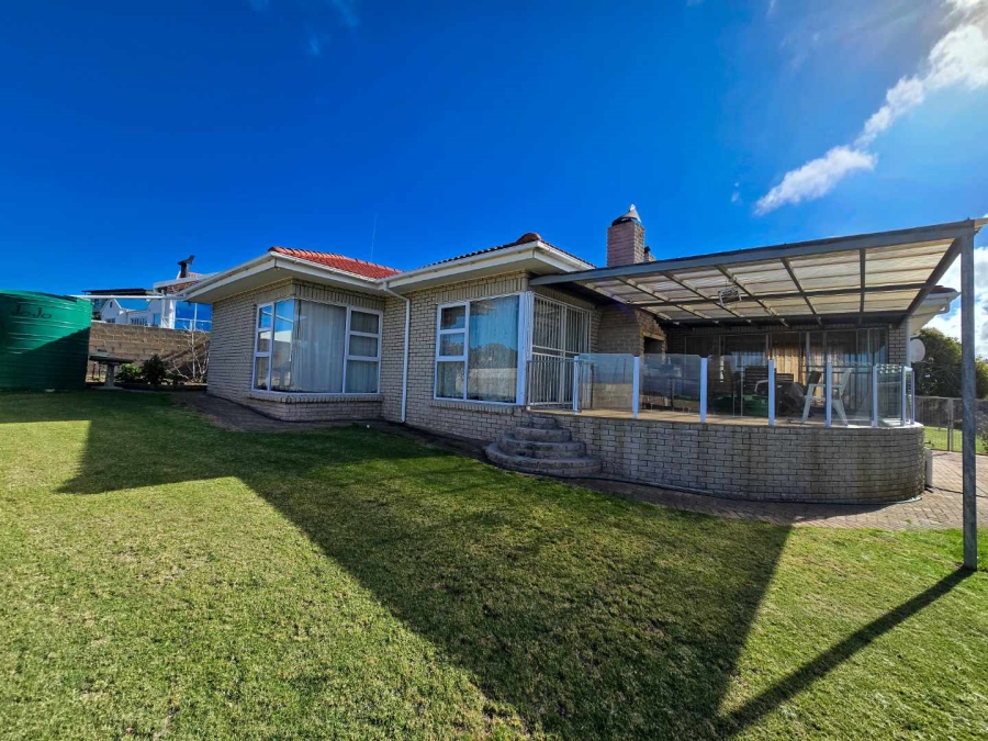 3 Bedroom Property for Sale in Stilbaai Wes Western Cape